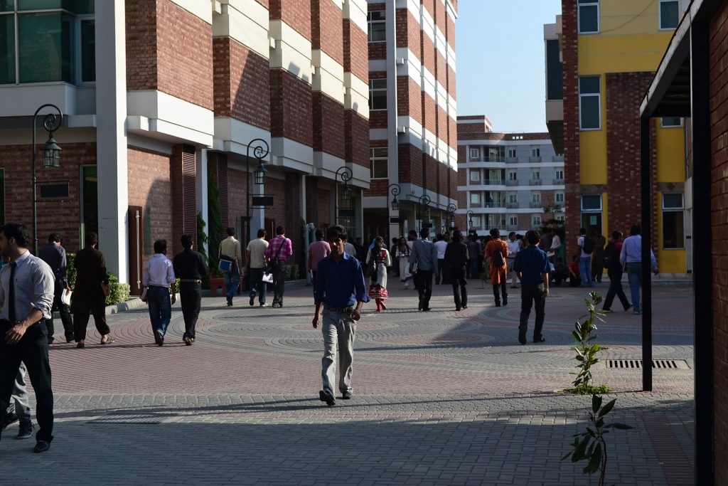 Life in University of Lahore