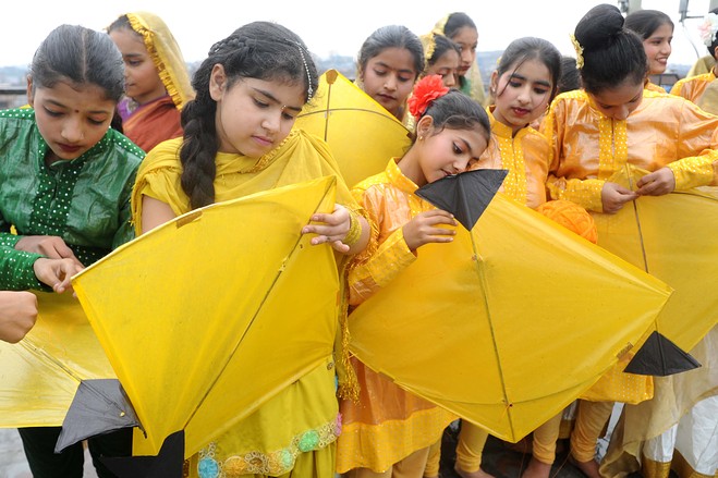 basant festival in pakistan