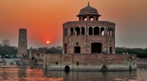 best places to visit in lahore