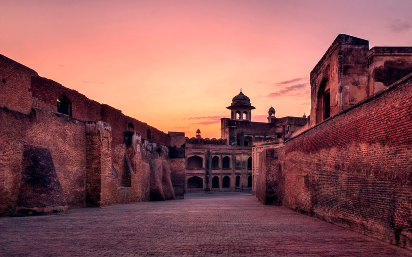 Famous Historical Sites in The Walled City of Lahore