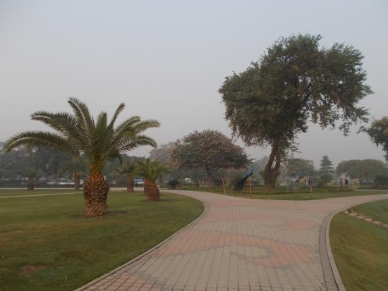 jogging tracks of jilani park